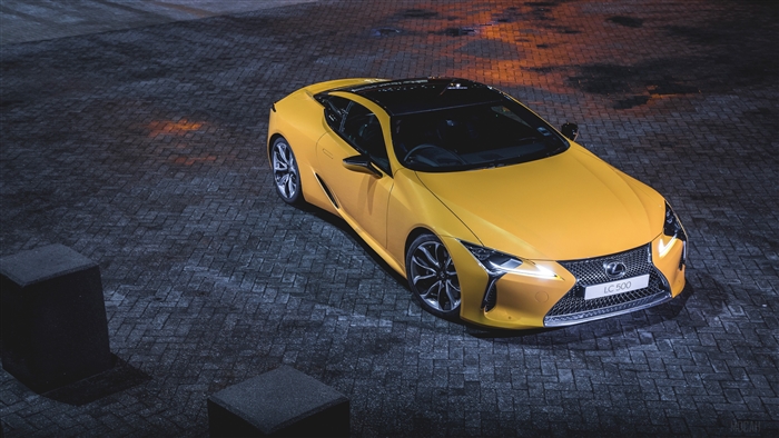Yellow 2018 Lexus LC 500 4K
