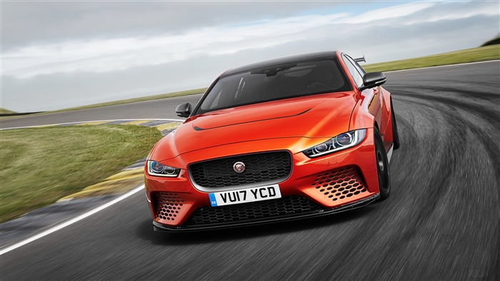Jaguar XE SV Project 8 4K 2017