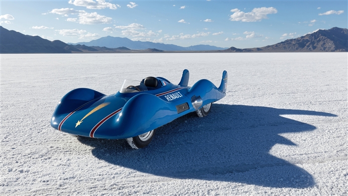 Renault Etoile Filante on Bonneville Salt Flats 4K