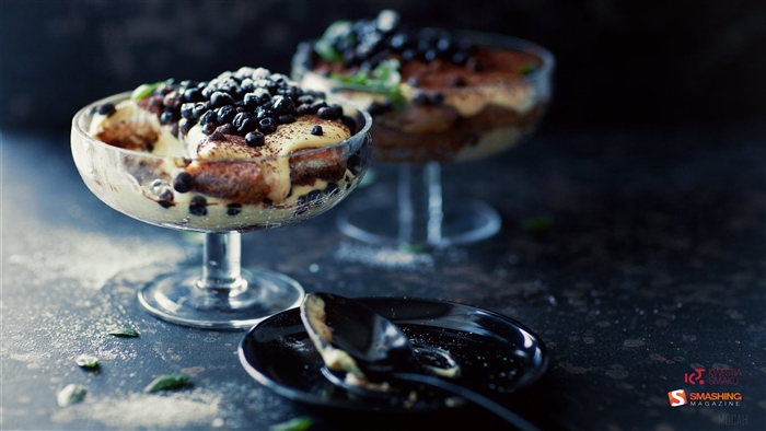 Bilberry Tiramisu Dessert in Glass Bowls 4K