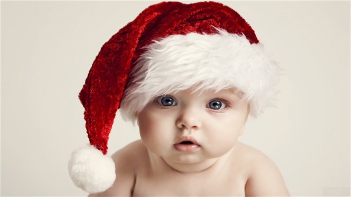 Cute Baby Wearing Santa Hat 4K