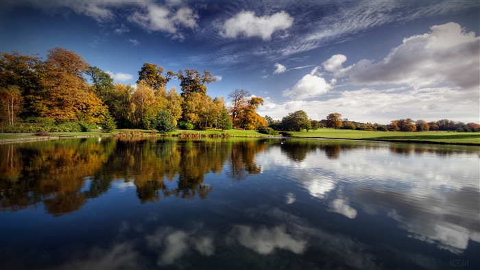 Leeds Castle Grounds