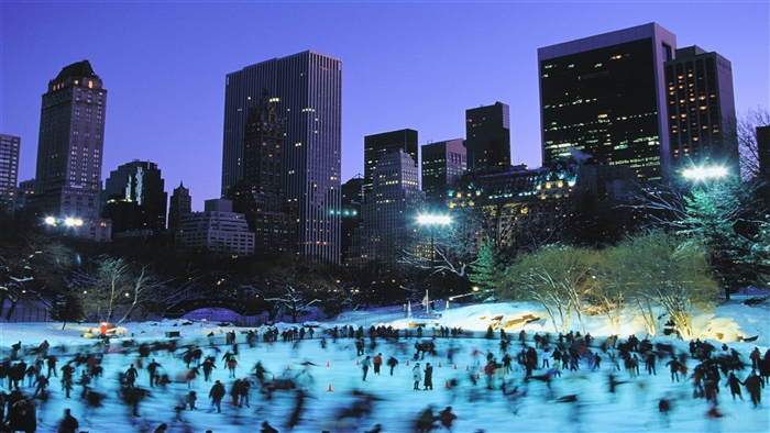 Ice skating in Central Park, New York City 4K