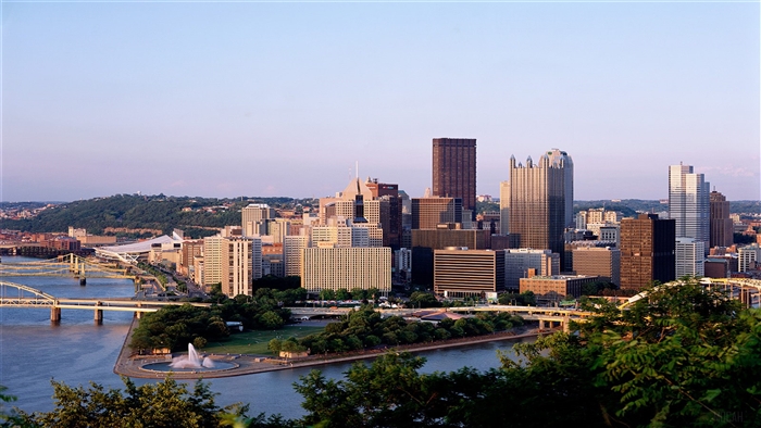 Pittsburgh Skyline from Duquesne Heights 4K