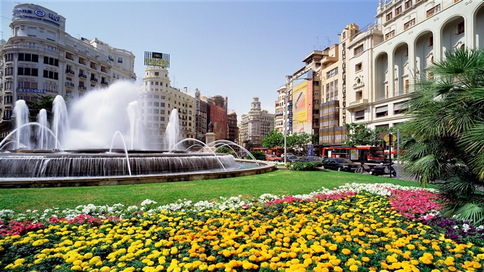 Plaza del Ayuntamiento Valencia Spain 4k