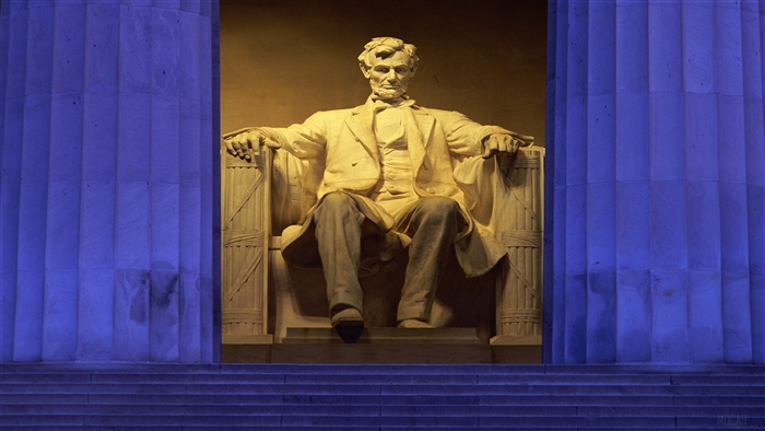 Abraham Lincoln statue at Lincoln Memorial, Washington DC 4K
