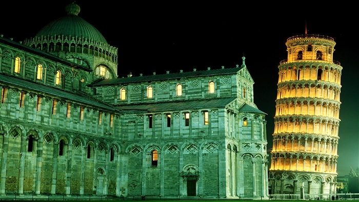 Leaning Tower of Pisa and Duomo at Night 4K