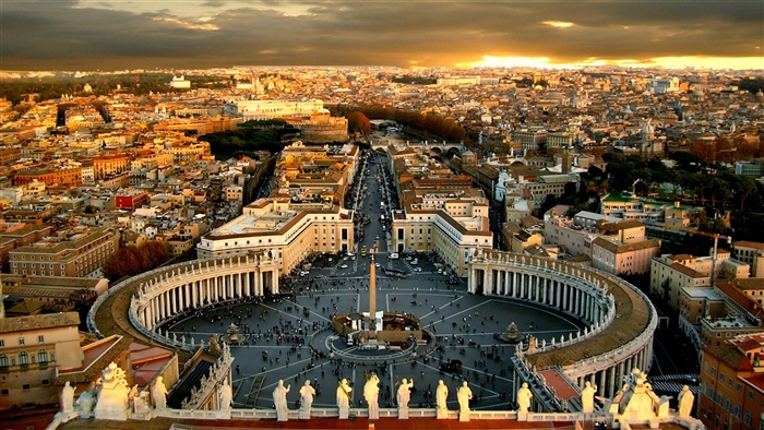 St. Peter's Square, Vatican City, Rome 4K