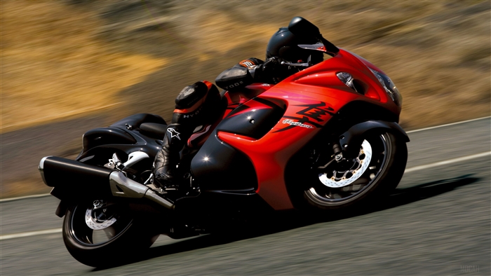 2008 Suzuki Hayabusa motorcycle in motion
