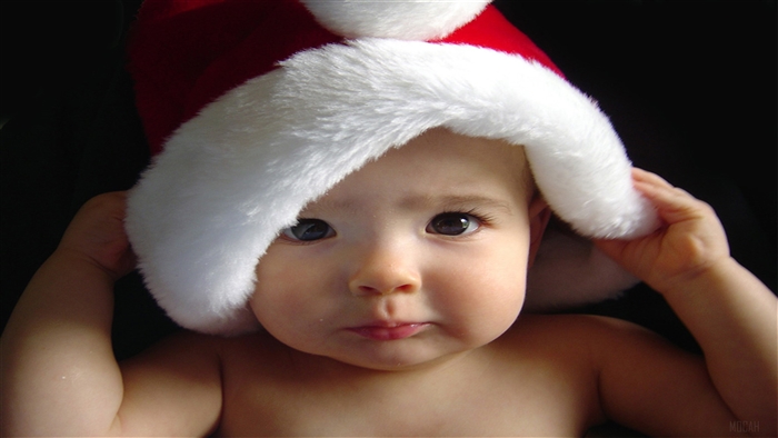 Cute Baby Wearing Santa Hat 4K