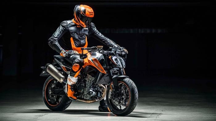 KTM 790 Duke 2018 4K Motorcycle