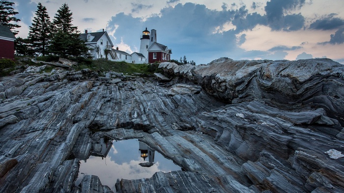 Pemaquid Point Light reflection in tidal pool