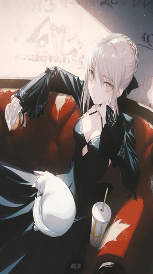 Saber Alter from Fate Series eating a hamburger with a cat