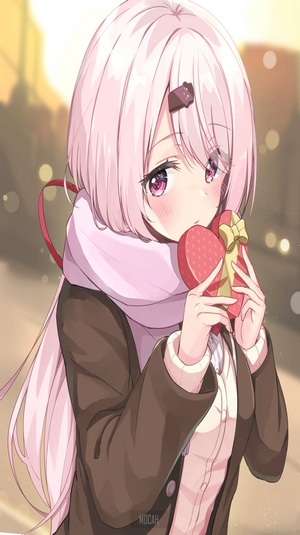 Shiina Yuika Holding Heart-Shaped Gift