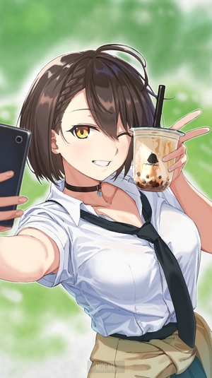 Baltimore from Azur Lane holding a bubble tea