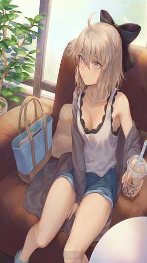 Sakura Saber Relaxing with Drink in Fate/Grand Order