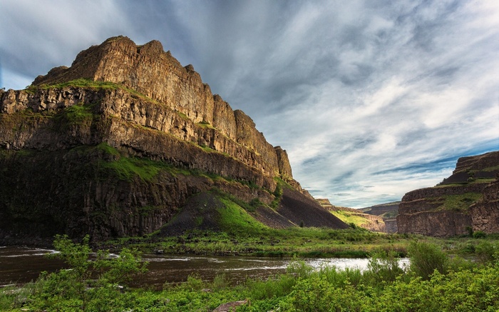 Canyon with river and dramatic cliffs