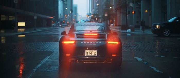 Porsche 911 Carrera S in the rain