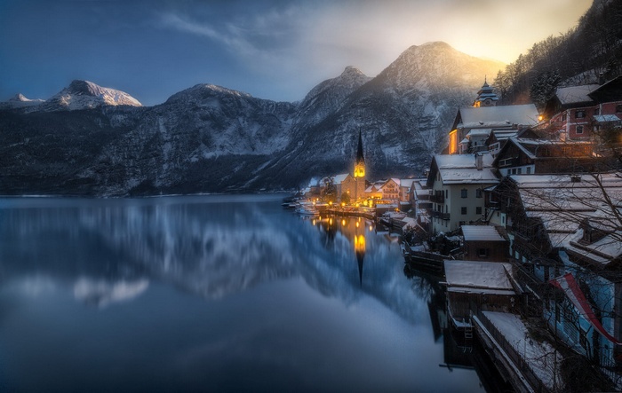 Winter cityscape reflection in Hallstatt mountains
