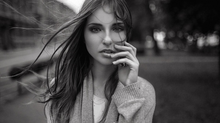 Monochrome portrait of a woman outdoors