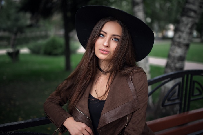 blue eyes, hat, long hair, Veronica (Dmitry Sn), depth of field, trees, Dmitry Shulgin, Veronika Avdeeva, women, straight hair, black tops, looking at viewer, women outdoors, millinery