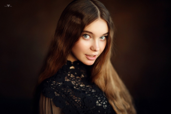 Portrait of a young woman by Dmitry Arhar