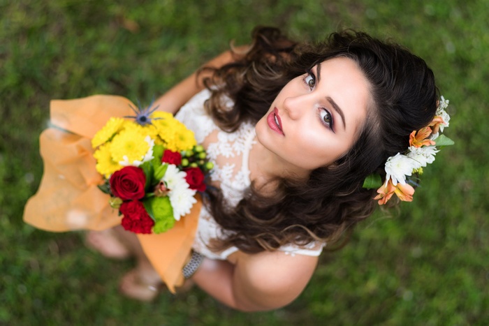 Woman with flowers and flower crown
