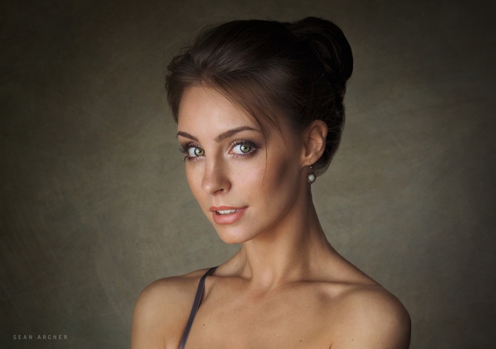 Sean Archer, women, Anastasiya Peredistova, face, portrait, simple background