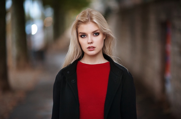 Selena Werner portrait by Maxim Maximov