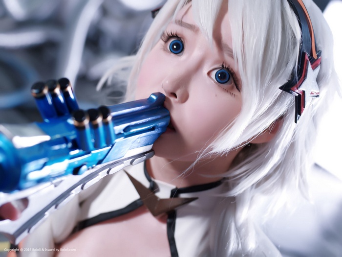 Kiana Kaslana from Honkai Impact 3rd Cosplay