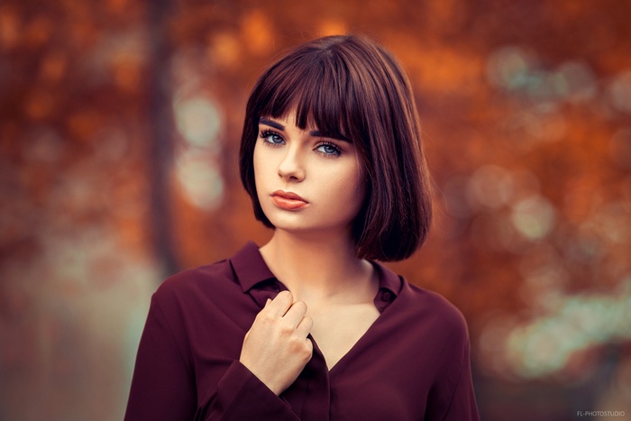 Marie Grippon portrait with shallow depth of field