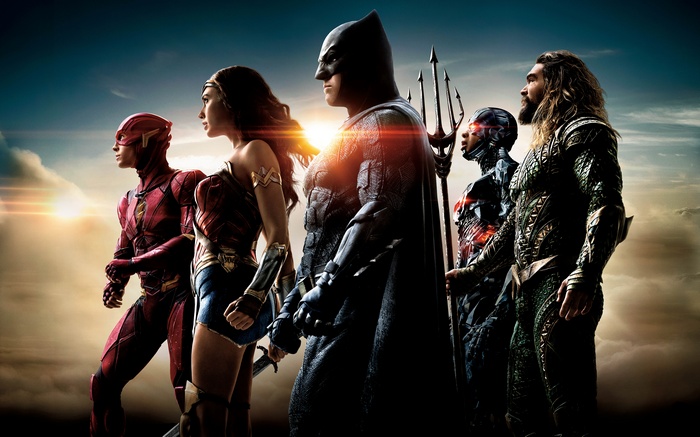 Justice League: Batman, Aquaman, Cyborg, Flash, Wonder Woman