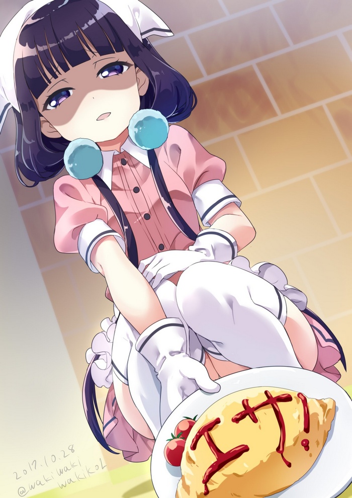 Sakuranomiya Maika from BLEND-S serving omurice