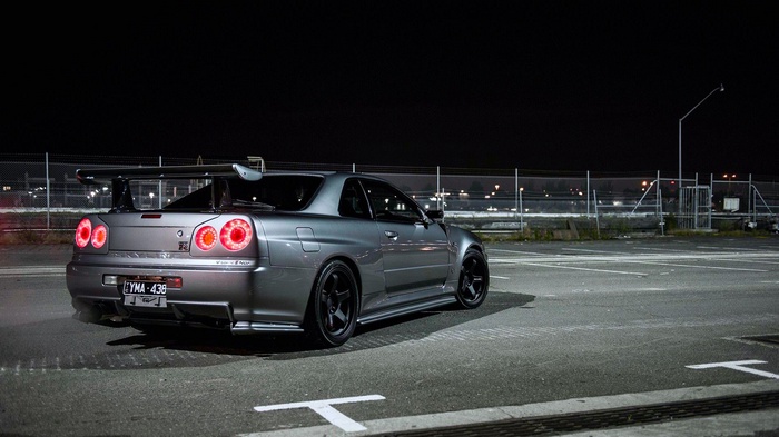 Nissan Skyline GTR R34 parked at night