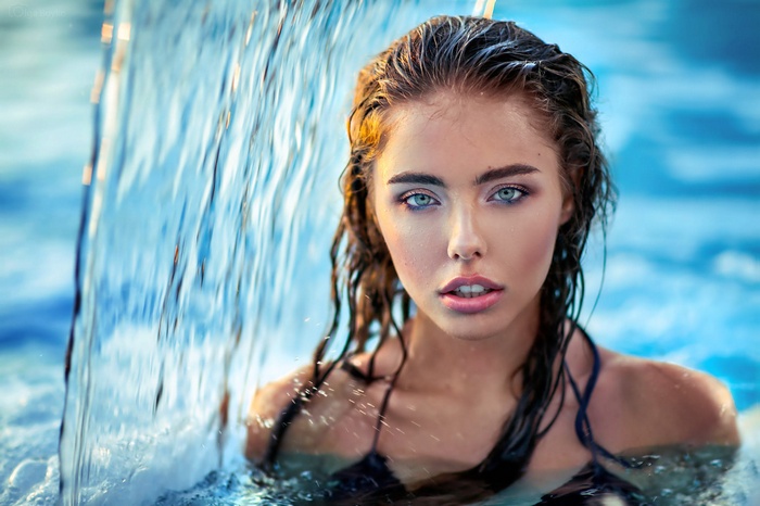 women, Olga Boyko, brunette, blue eyes, eyeshadow, face, water drops, water, black bras, portrait, tanned, wet hair