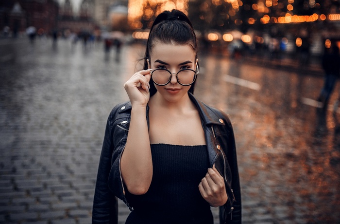 leather jackets, portrait, women, women outdoors, depth of field, women with glasses