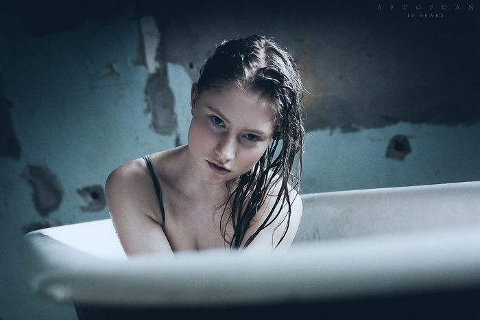 Dani Fehr in a Bathtub