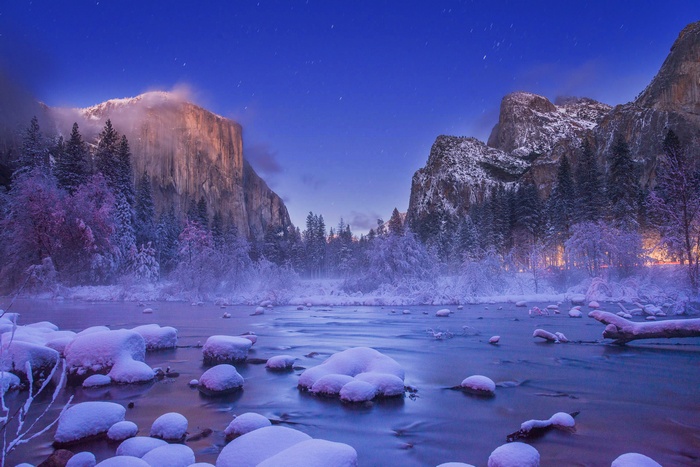 Winter scene in Yosemite National Park with El Capitan