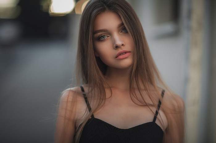 Portrait of a young woman with blonde hair