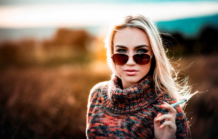blonde, women outdoors, women, sweater, depth of field, women with shades, smoking