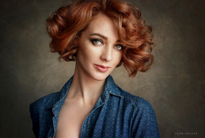 Woman with red hair, portrait by Sean Archer
