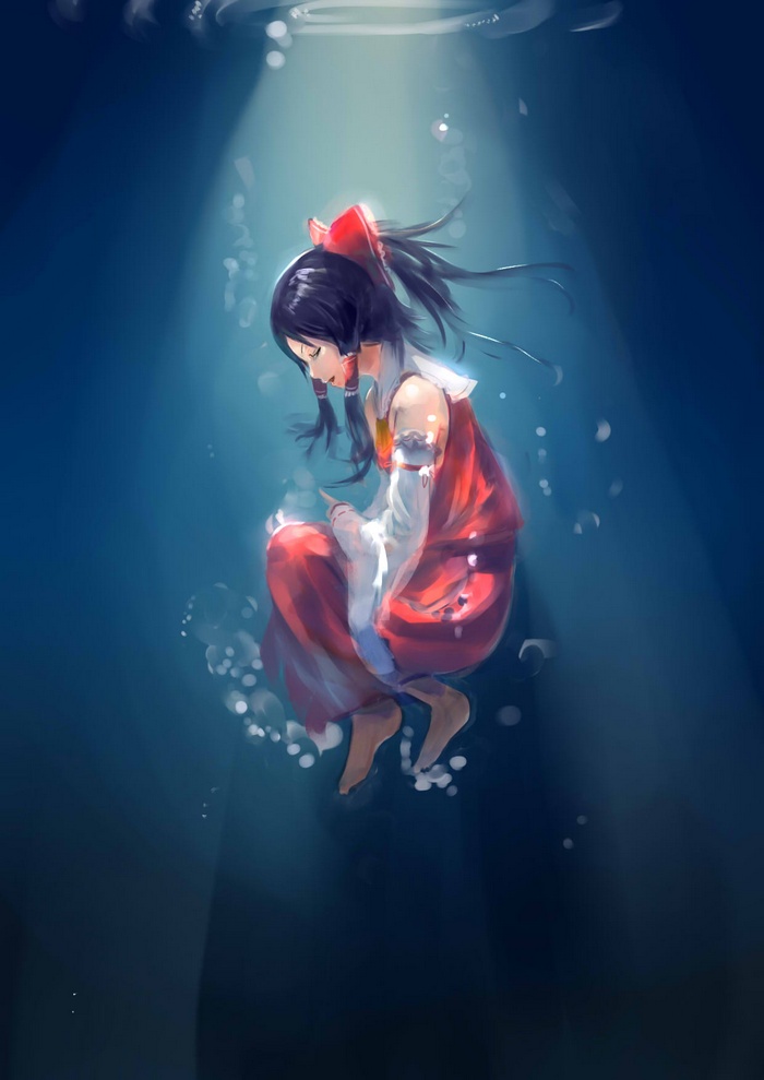 Hakurei Reimu from Touhou underwater