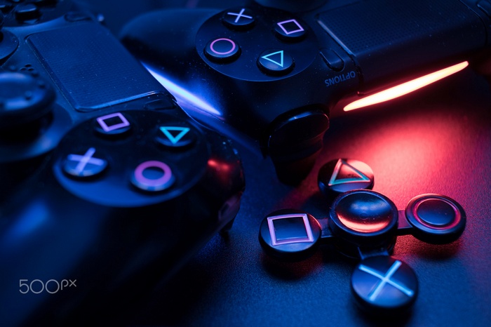 controllers, video games, Fidget Spinner, PlayStation