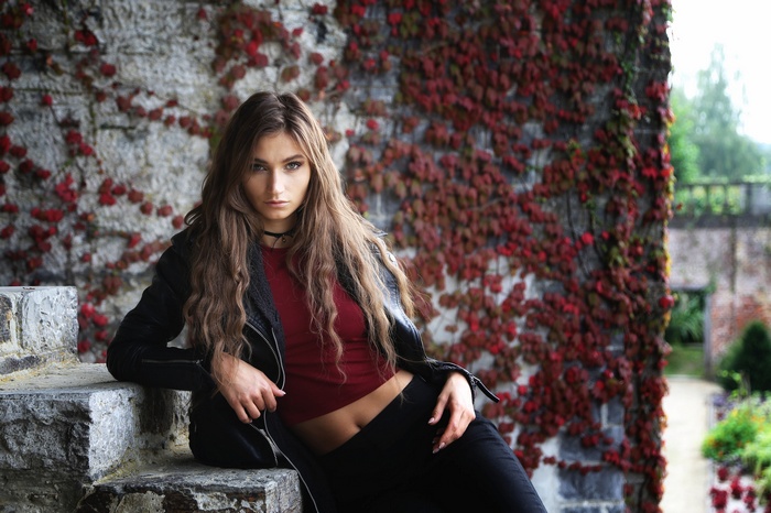 Ilvy Kokomo wearing a leather jacket and choker