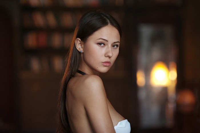Catherine Timokhina portrait by Maxim Maximov