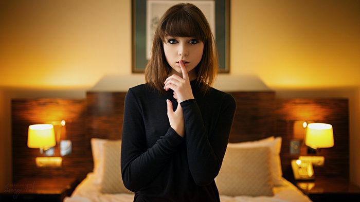 portrait, finger on lips, Sergey Fat, Olya Pushkina, women