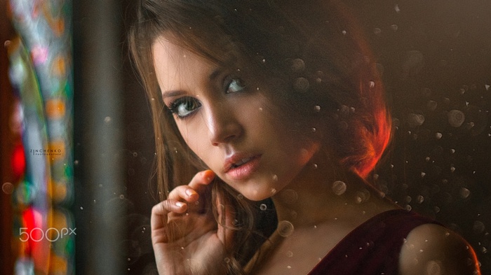 Woman with brunette hair, 500px