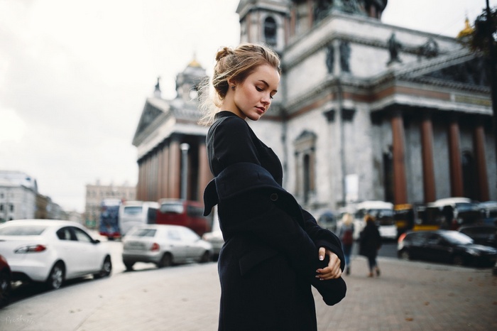 Julia Tavrina in front of St. Isaac's Cathedral