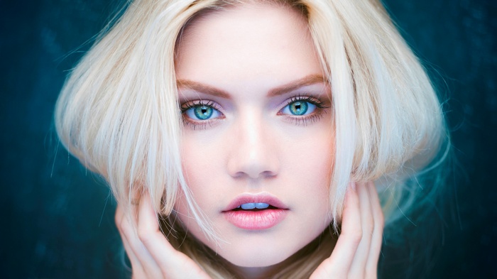 Martina Dimitrova, face, closeup, blue eyes, blonde, women
