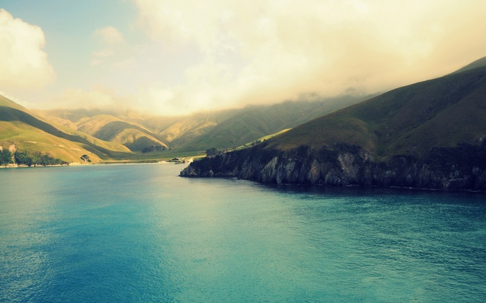 Coastal mountains and sea in New Zealand